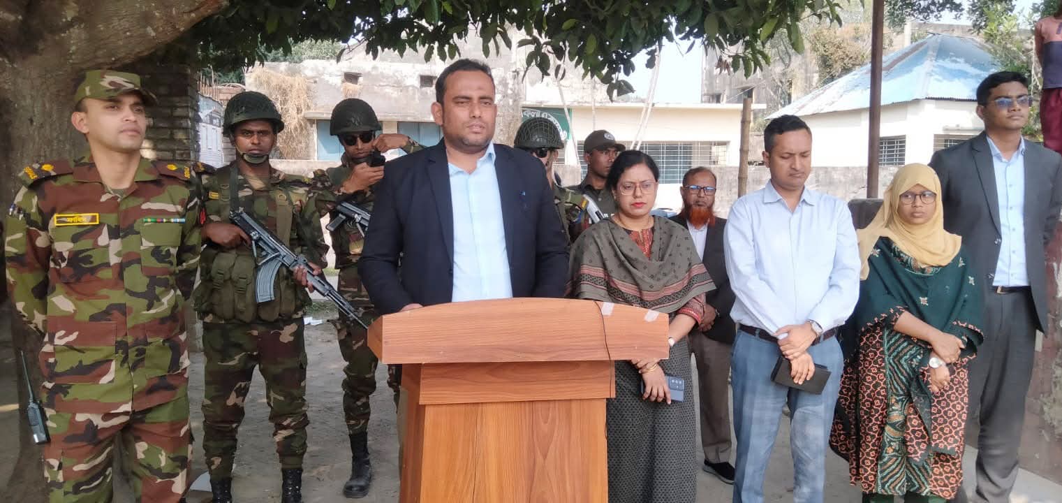 মিরপুরে নির্বাচন ঘিরে যৌথ বাহিনীর মহড়া