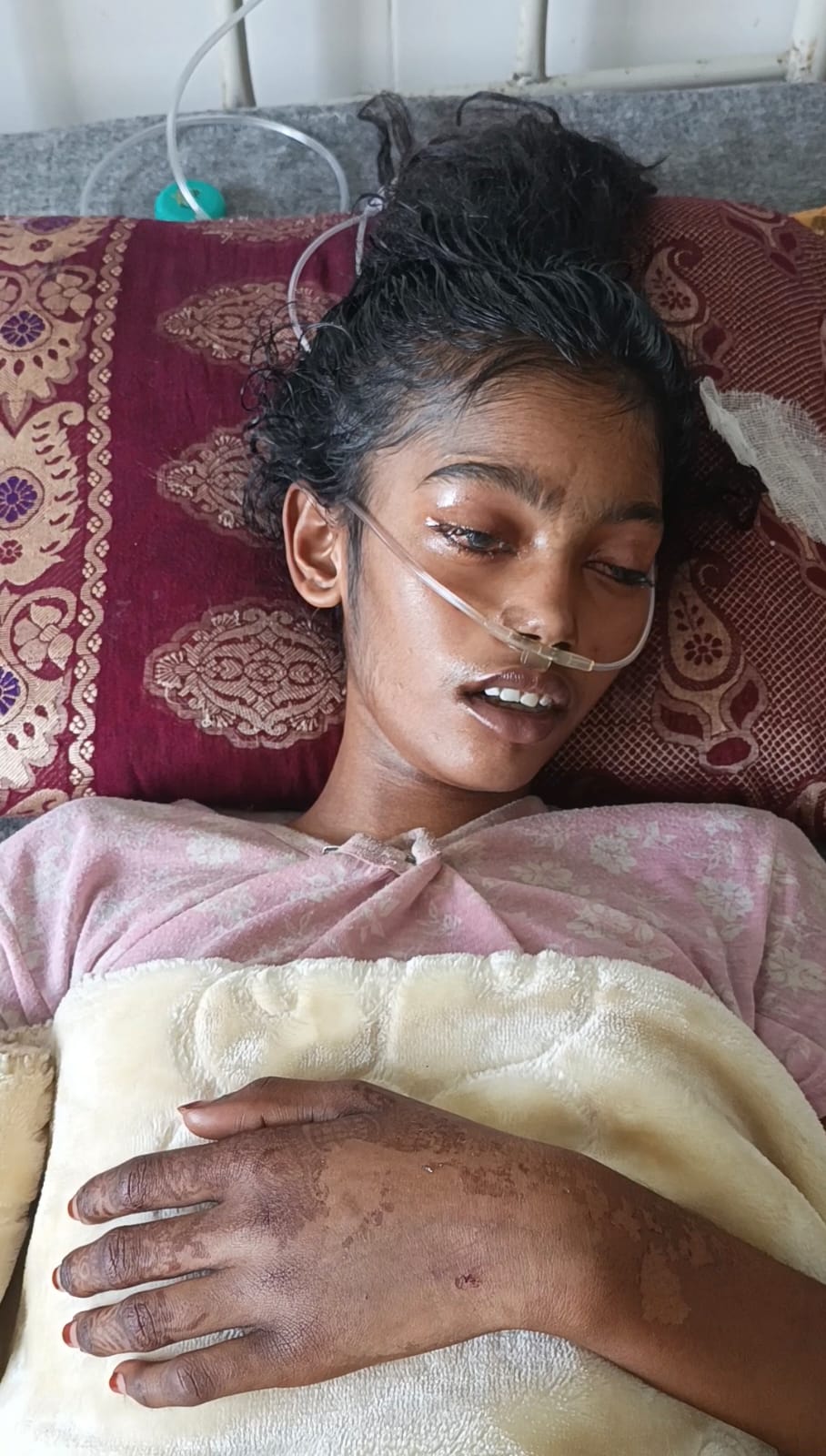 অর্থের সংকটে থমকে আছে শিশুকন্যা মোছাঃ জামেলা খাতুনের চিকিৎসা সহৃদয় মানুষের সহযোগিতা কামনা