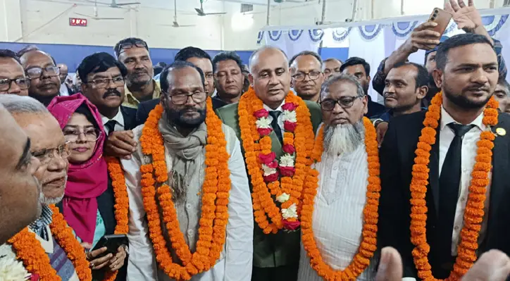 কুষ্টিয়া জেলা আইনজীবী সমিতির নির্বাচন সম্পন্ন