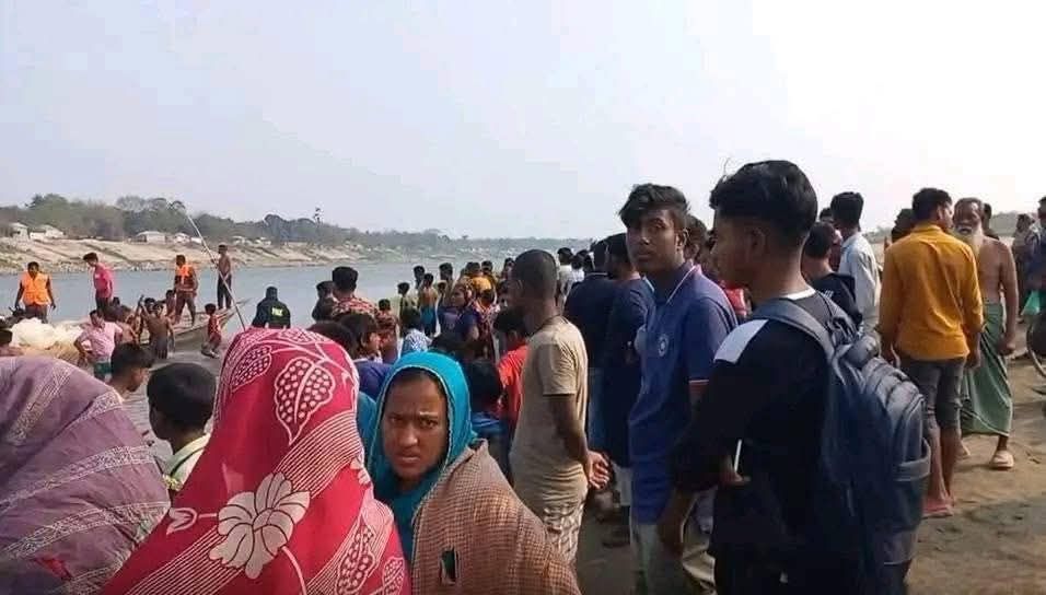 খোকসায় গড়াই নদীতে গোসলে নেমে দুই শিশু নিখোঁজ