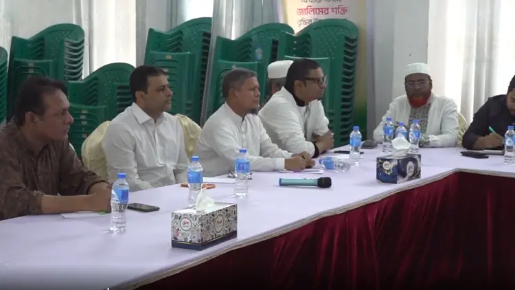 গণভোটের রায় বাস্তবায়নে কর্মসূচি দিতে চায় ১১ দলীয় ঐক্য